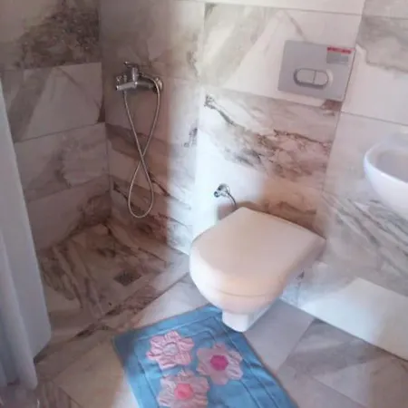 بيت للعطل Kizilagac'ta Kucuk Ev