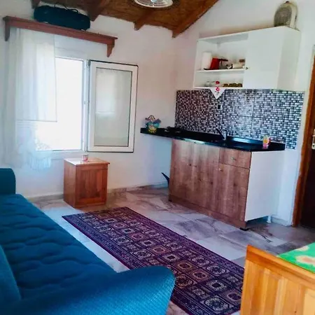 Kizilagac'ta Kucuk Ev * Bodrum